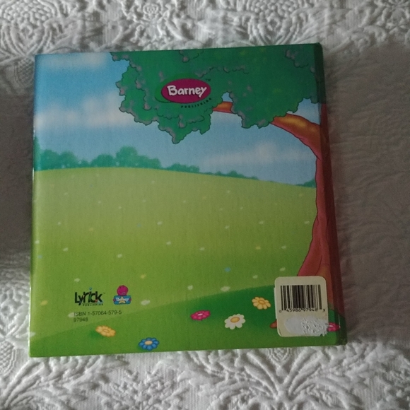 Barney's Storybook Treasury - Picture 3 of 6